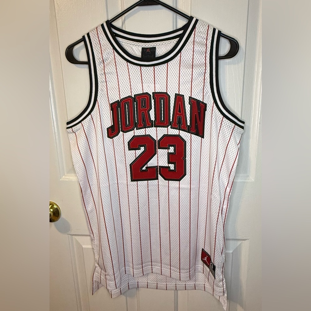 Kids‎ XL Michael Jordan #23 Jersey - NWT - NBA Basketball Jersey